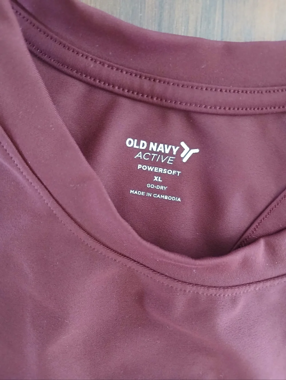 Maroon Racerback Cropped Tank - Picture 2 of 3